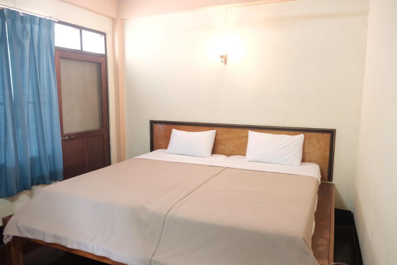 Manilath Guesthouse Ban Houayxay Zimmer foto